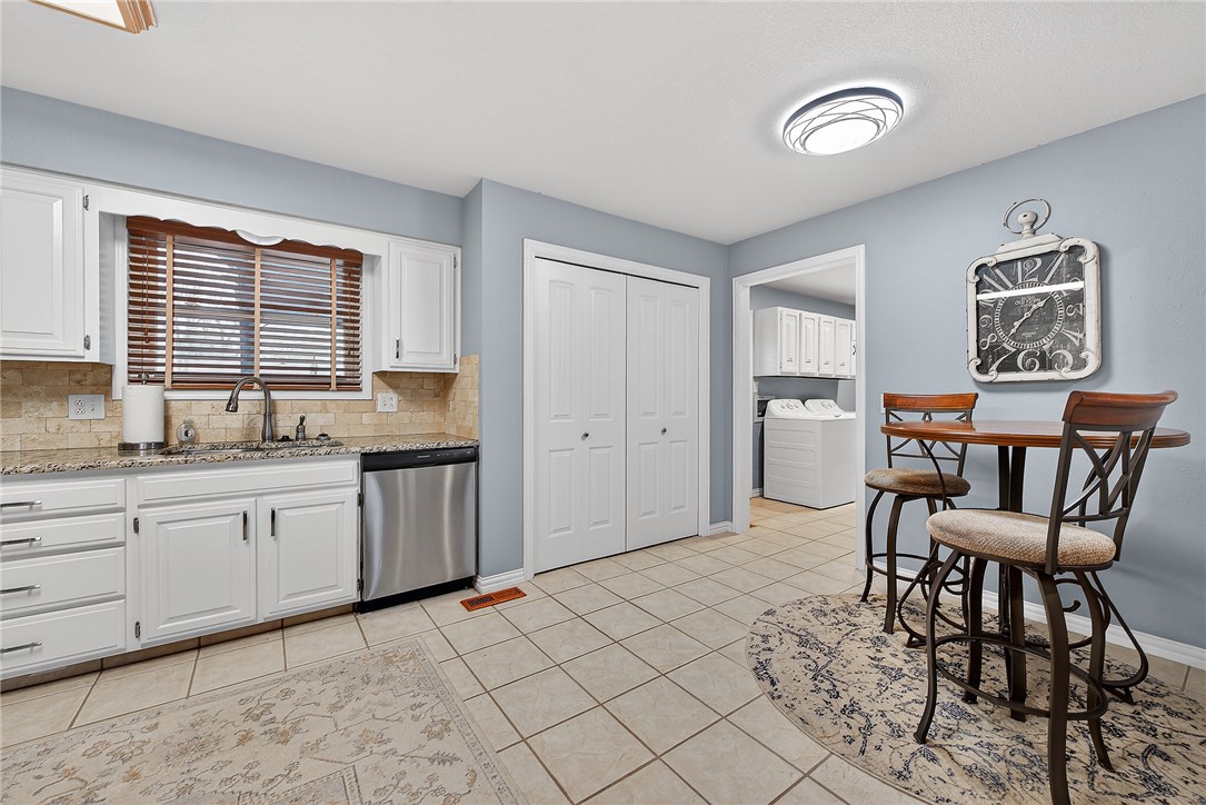 Country Acres Unit 2 Pea Ridge - Residential