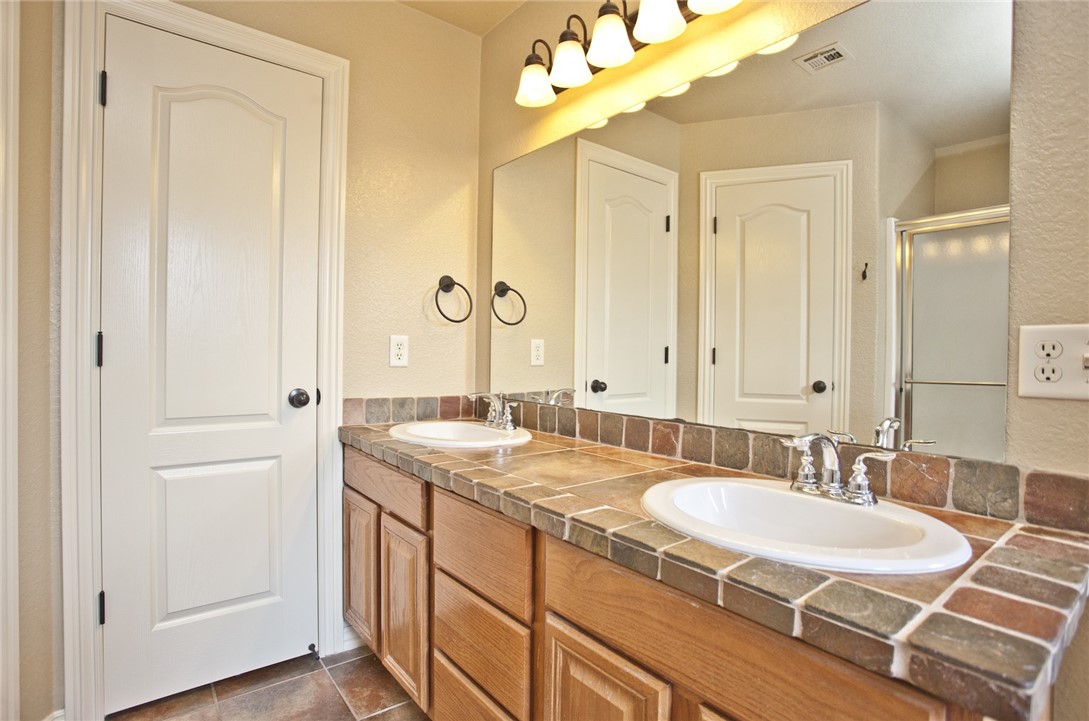 Clabber Creek - Residential Lease