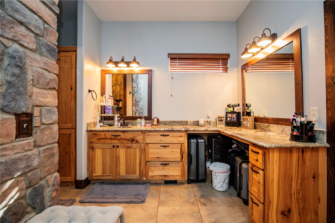 Stone Meadow Estates Bentonville - Residential