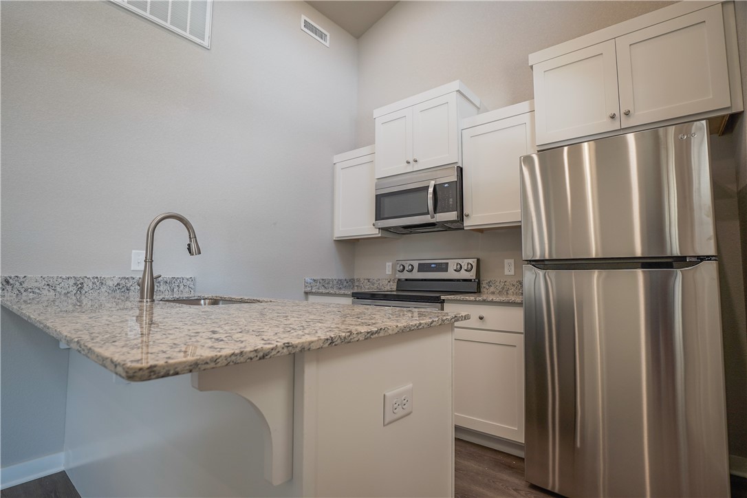 Forest Hills Cottages HPR - Residential Lease