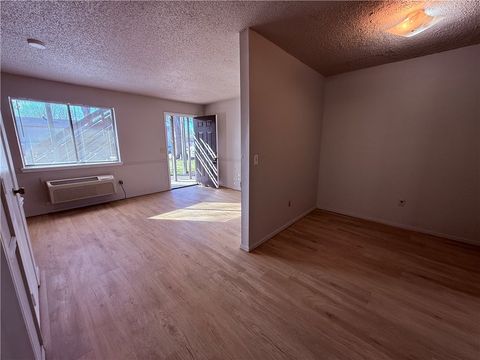 Photo of 1701 S West End Street Unit #19, Springdale, AR 72764 (MLS # 1342818)