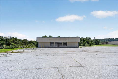 Photo of 520 Cliffside Drive, Noel, MO 64854 (MLS # 1354430)