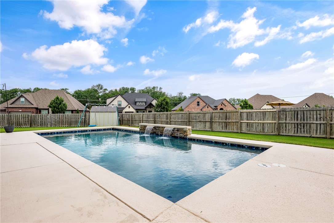 Creekside Sub Ph 1 Centerton - Residential