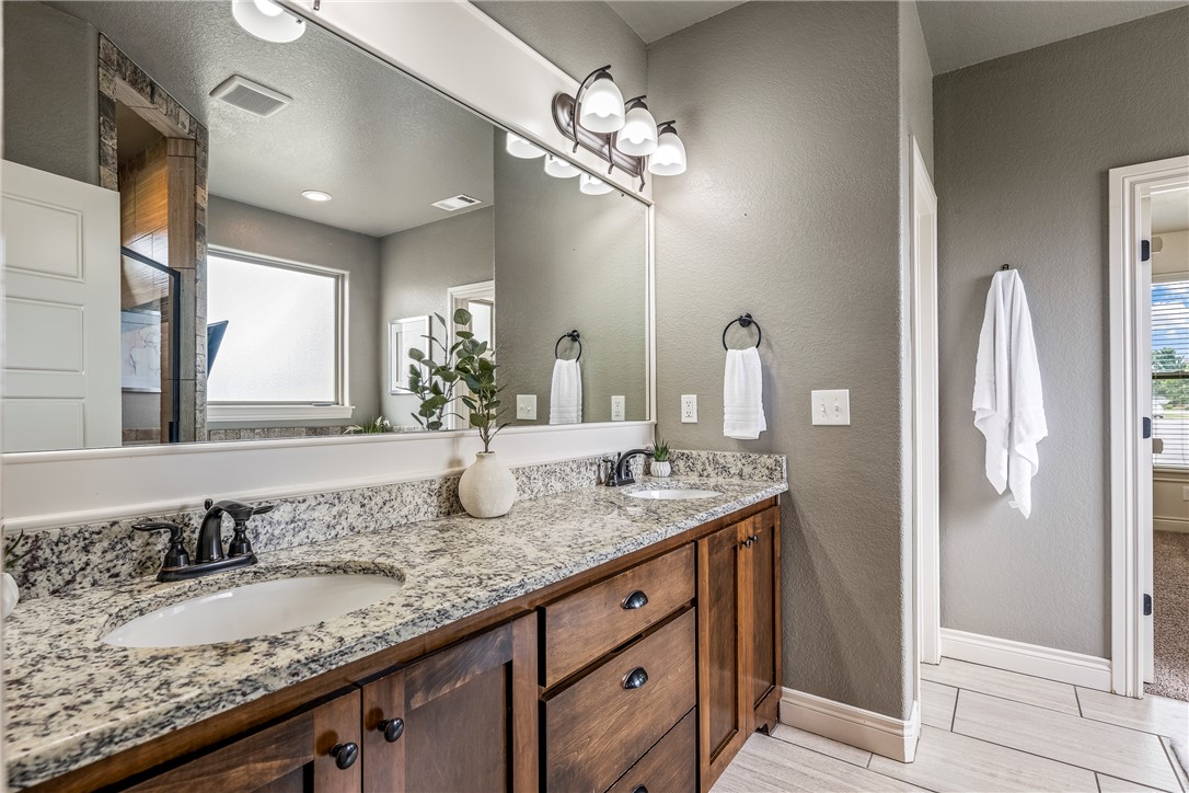 Creekside Sub Ph 1 Centerton - Residential
