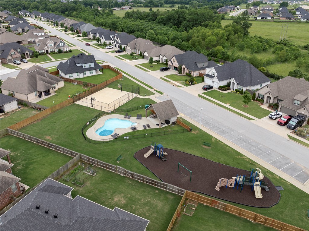 Creekside Sub Ph 1 Centerton - Residential