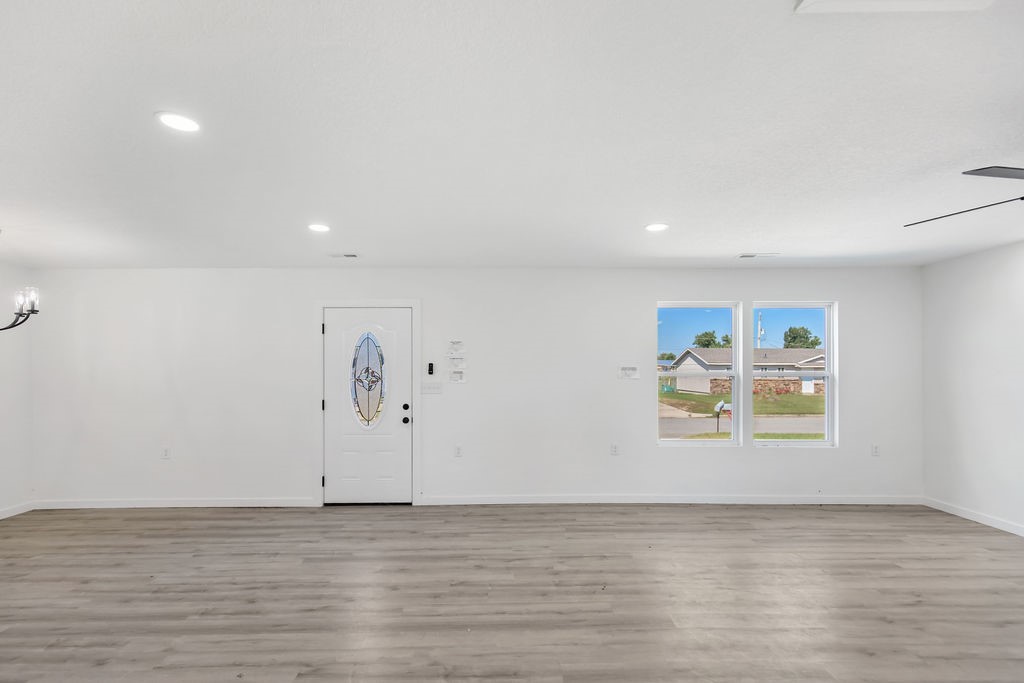 Bishop Manor Rogers - Residential