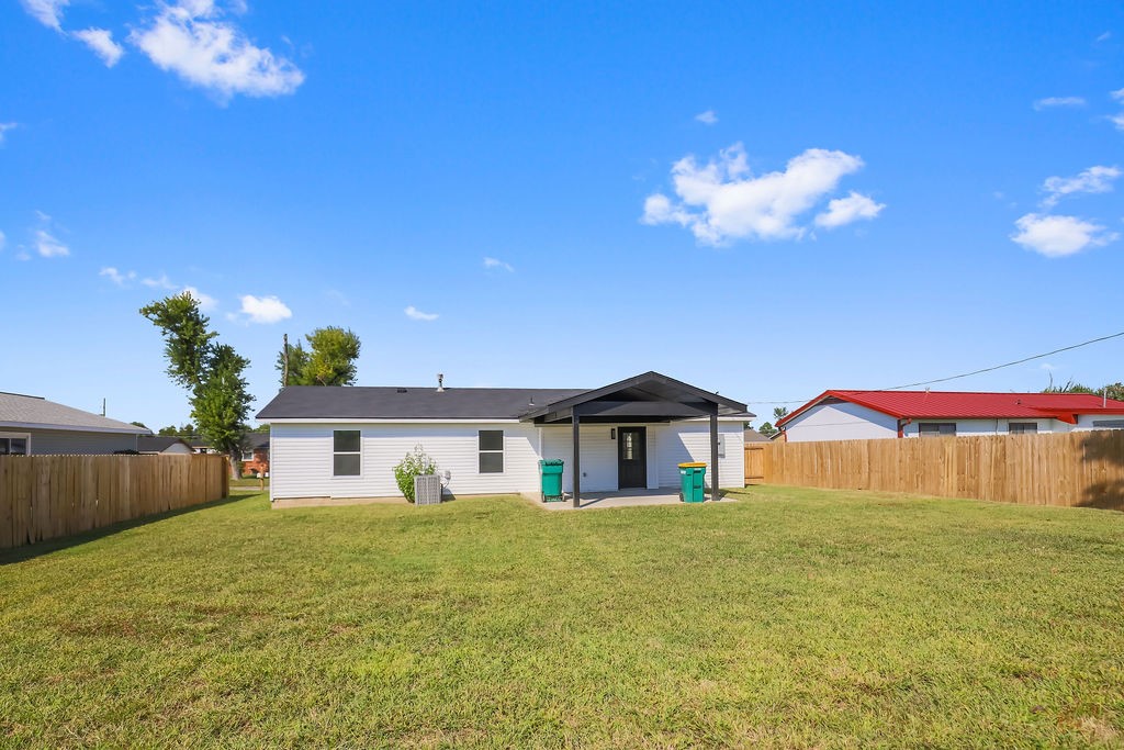 Bishop Manor Rogers - Residential