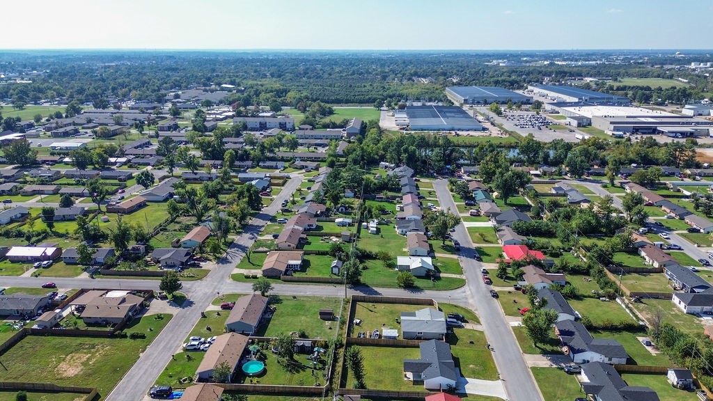 Bishop Manor Rogers - Residential