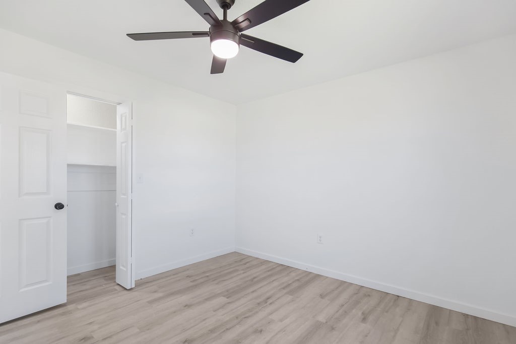 Bishop Manor Rogers - Residential