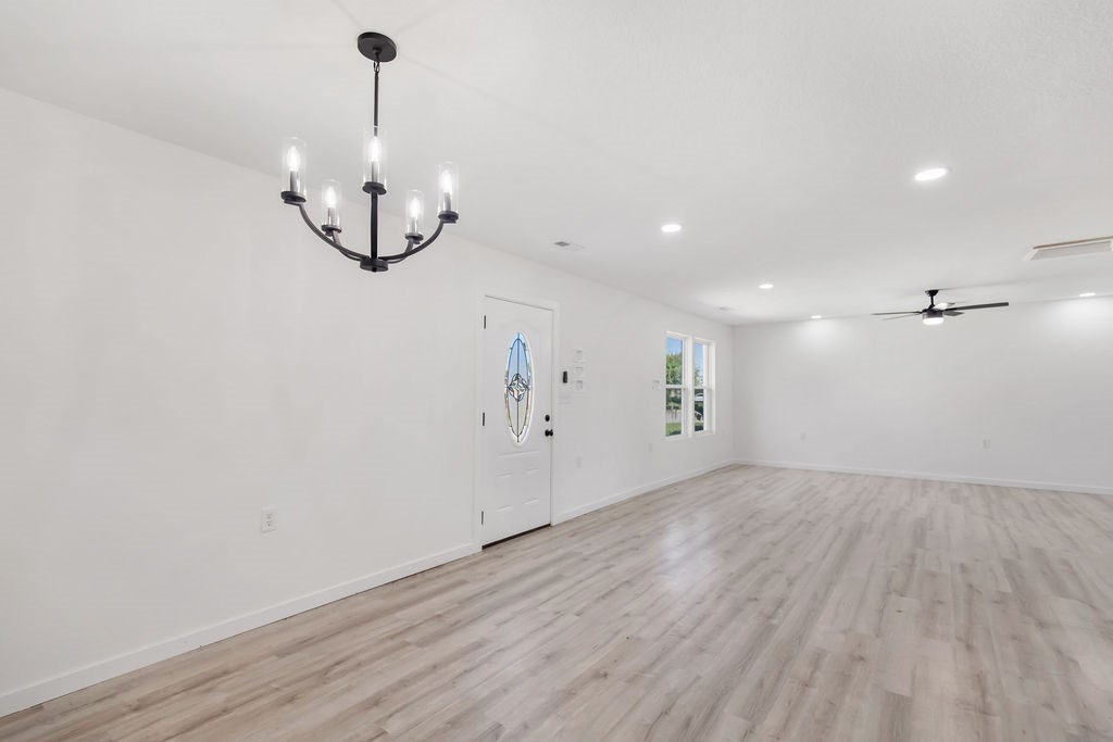 Bishop Manor Rogers - Residential
