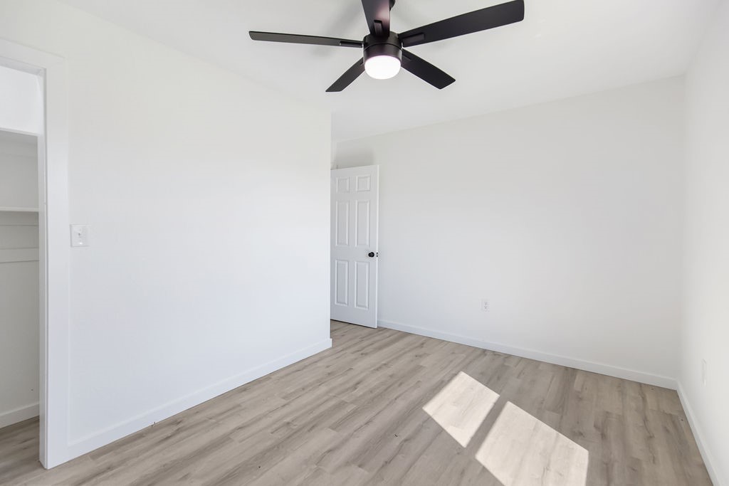 Bishop Manor Rogers - Residential