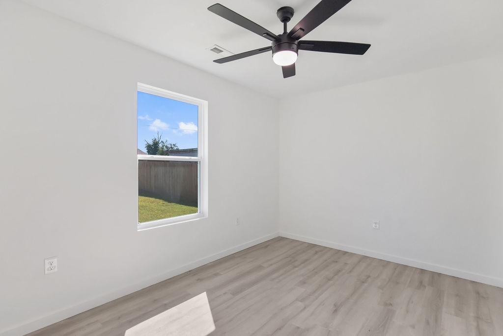 Bishop Manor Rogers - Residential