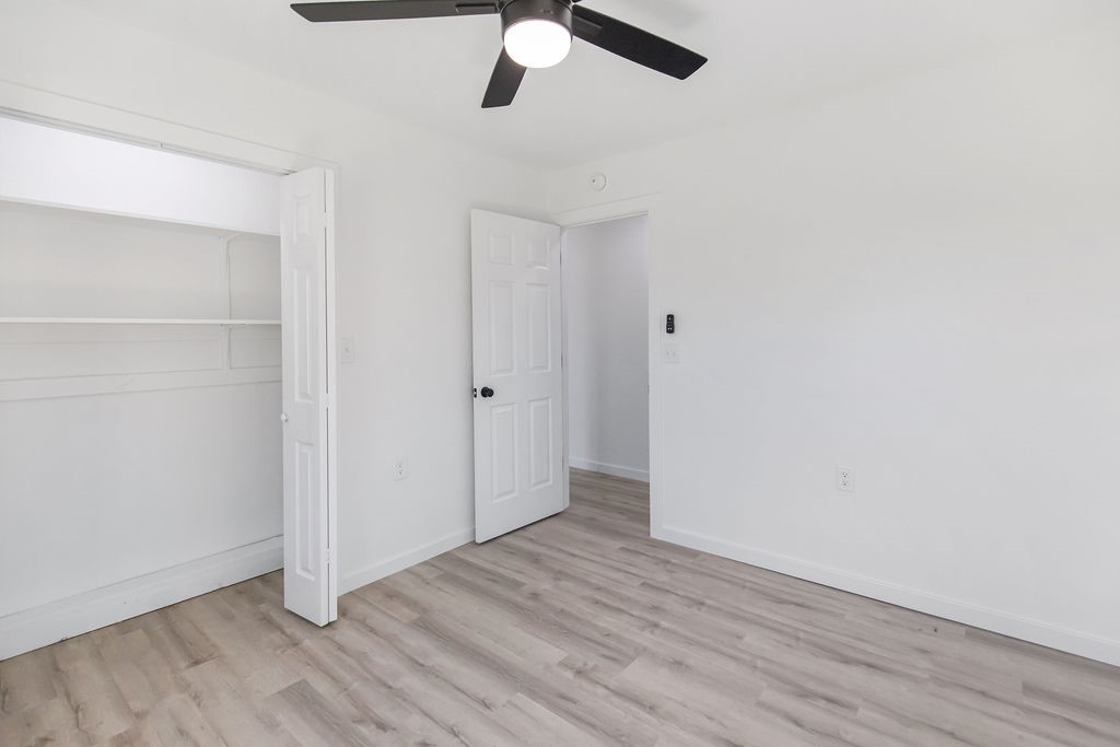 Bishop Manor Rogers - Residential