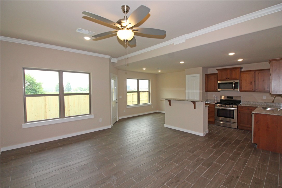 Kimmel Ridge Sub Centerton - Residential Lease