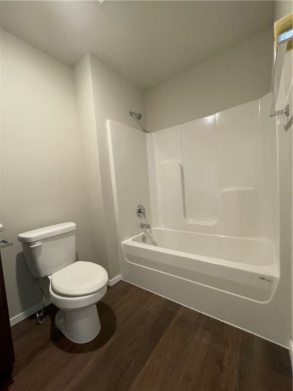 Photo 13 of 15 of 1506 S Blandford Street house