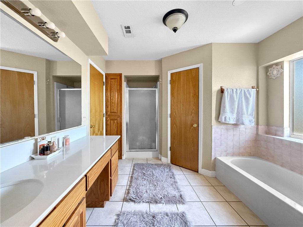 Kings Pointe Ph 1 Rogers - Residential