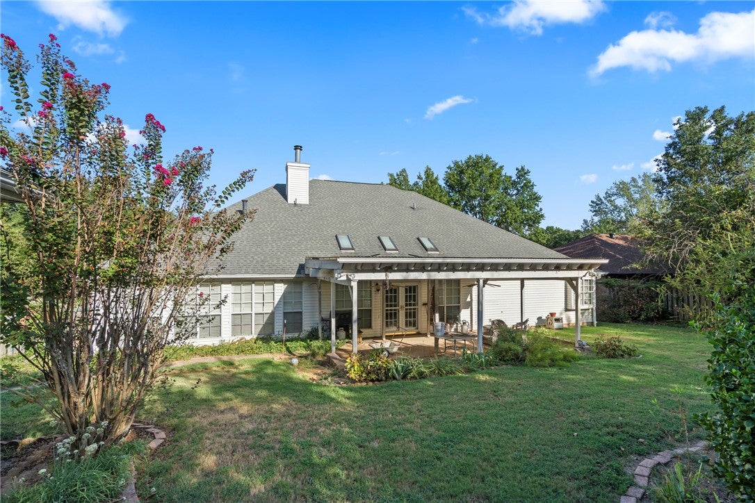1631 N Arthurs Court