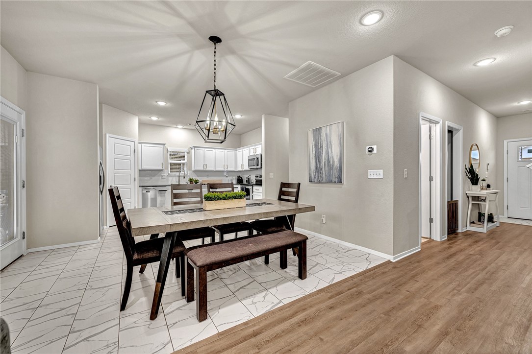 Coves IV - Residential