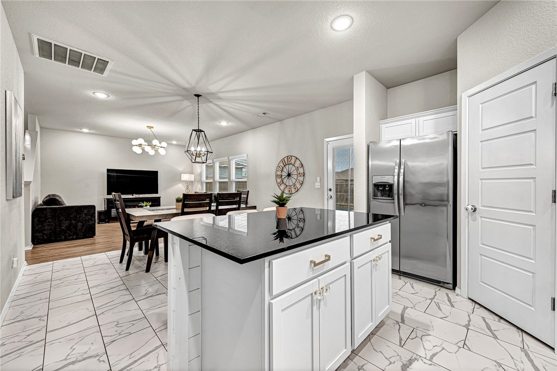 Coves IV - Residential