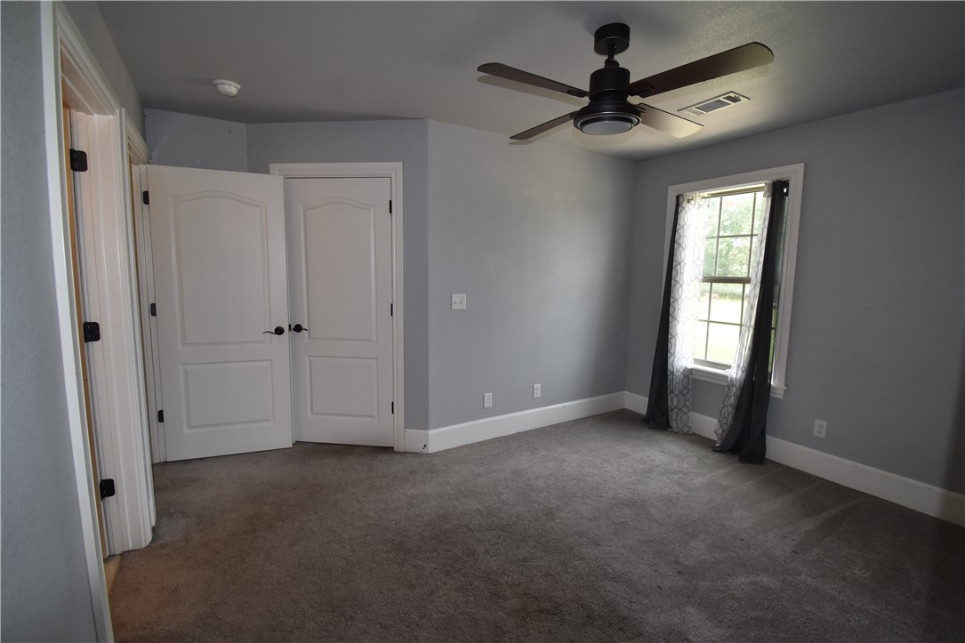 McKissic Creek Estate Centerton - Residential