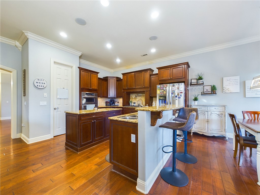 Peaks Ph Iii, The Rogers - Residential