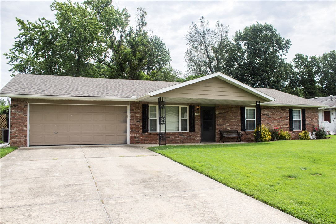 Beautiful home ready to move in for less than $100 s feet, granite in wet areas, new wood floors, new windows and doors except sliding door, water heater replaced on 2017, new tile back splash, utility shed, and much more to list.