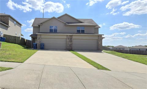 Photo of 5007 Fieldstone Boulevard 2 #2, Bentonville, AR 72712 (MLS # 1353934)