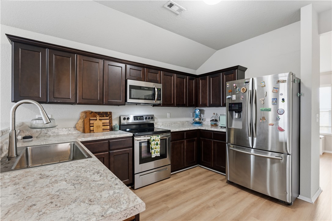 Legendary Pud Springdale - Residential