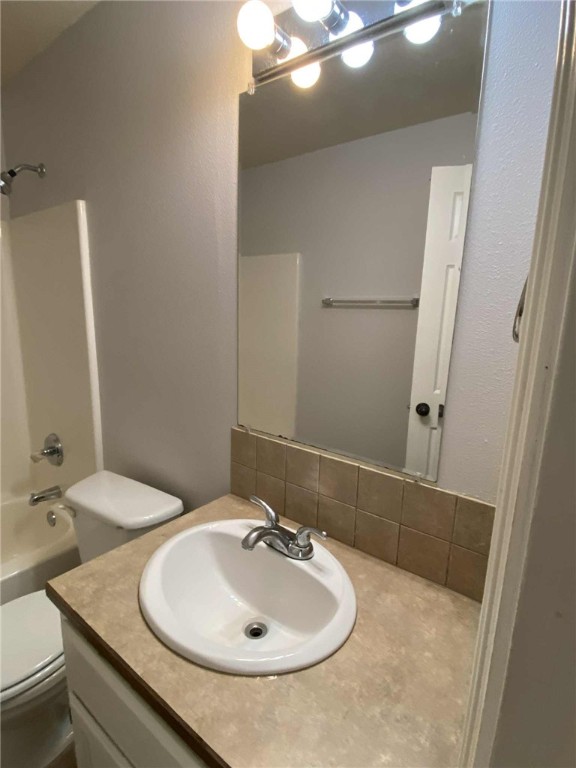 Walnut Woods # 1 Siloam Spgs - Residential Lease