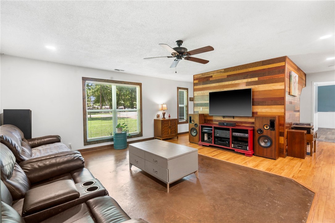 Farmington Outlots - Residential
