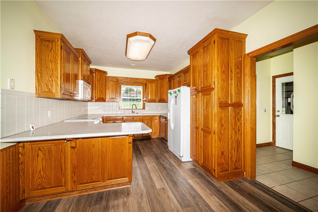 Unit 9 Holiday Island - Residential