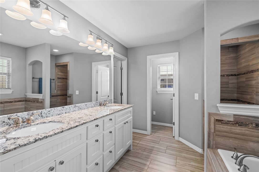 Cornerstone Ridge Sub Ph IV Bentonville - Residential