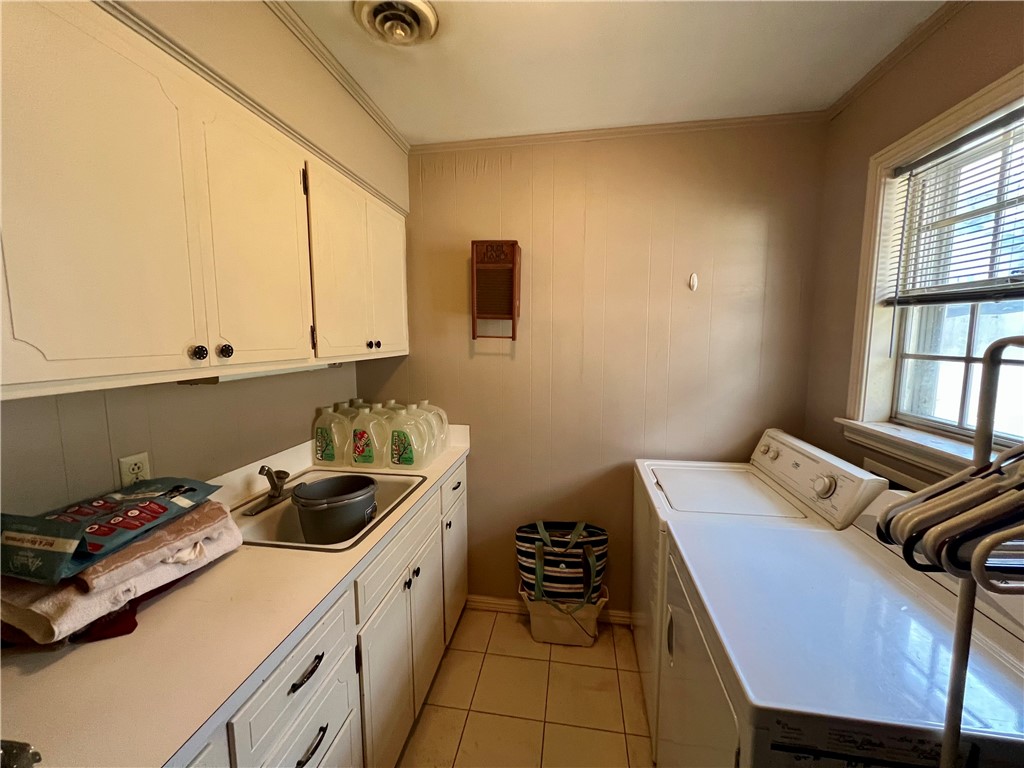 Forest Hill - Residential