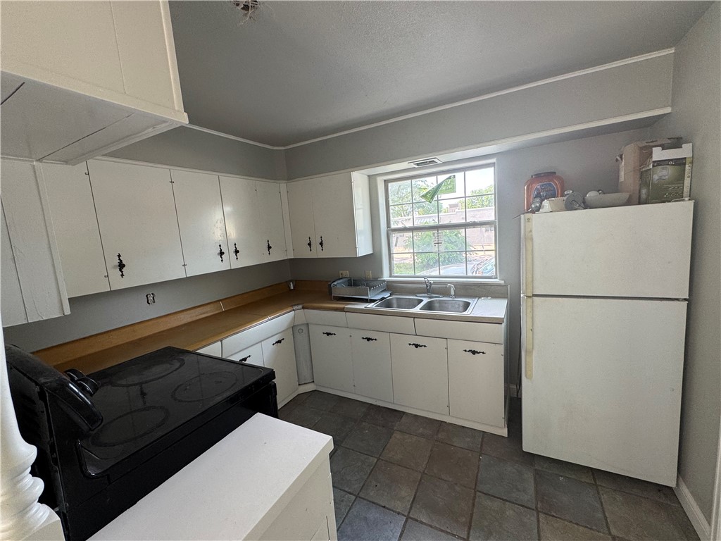 College Addition - Residential