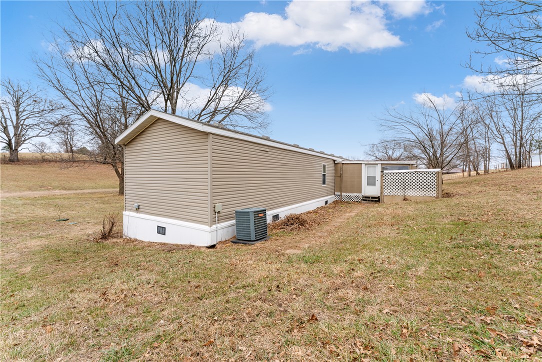 ROLLING HILLS ESTATES - Residential