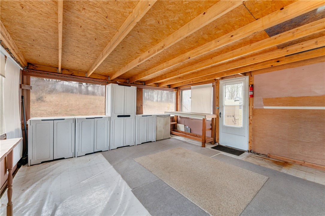 ROLLING HILLS ESTATES - Residential