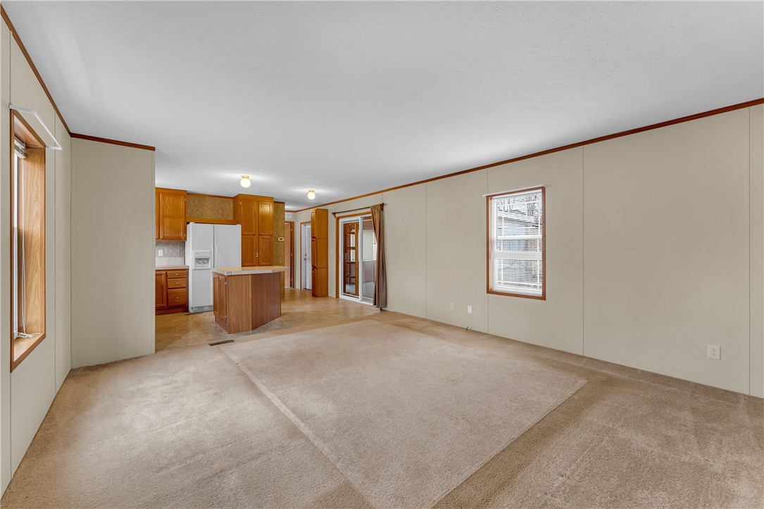 ROLLING HILLS ESTATES - Residential