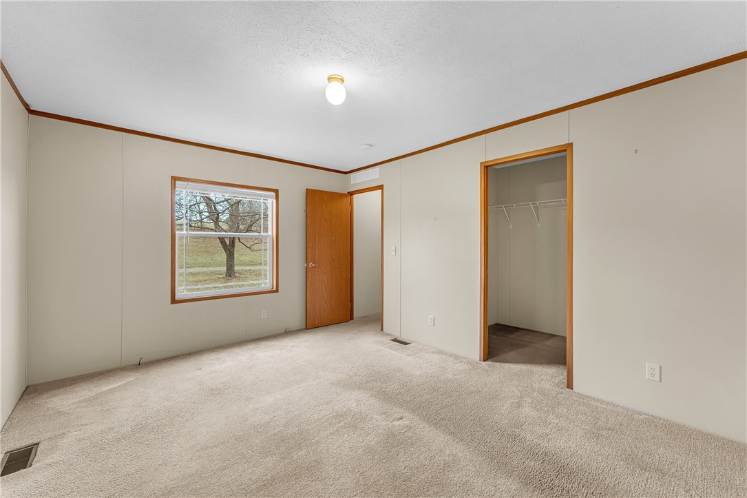 ROLLING HILLS ESTATES - Residential