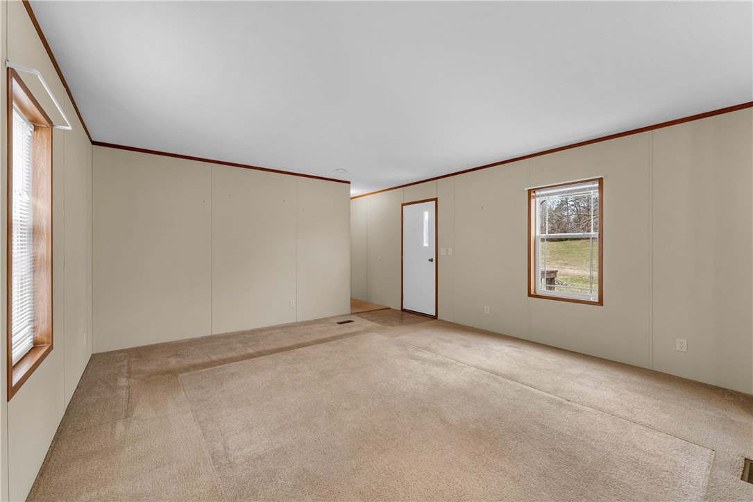 ROLLING HILLS ESTATES - Residential