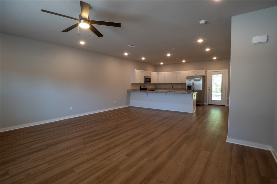 Fayetteville Outlots - Residential Lease