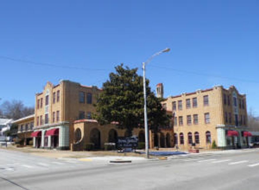 Trendy, yet historic hotel featuring Spanish inspired archways and architecture. Includes 54-room interior corridor hotel with restaurant/bar, covered parking garage, plus parking lot. Main level lobby features stately staircase,soaring ceiling of 2nd floor mezzanine. Restaurant/Bar on main level. 2nd and 3rd floors house a variety of upscale rooms and suites. laundry, and storage.