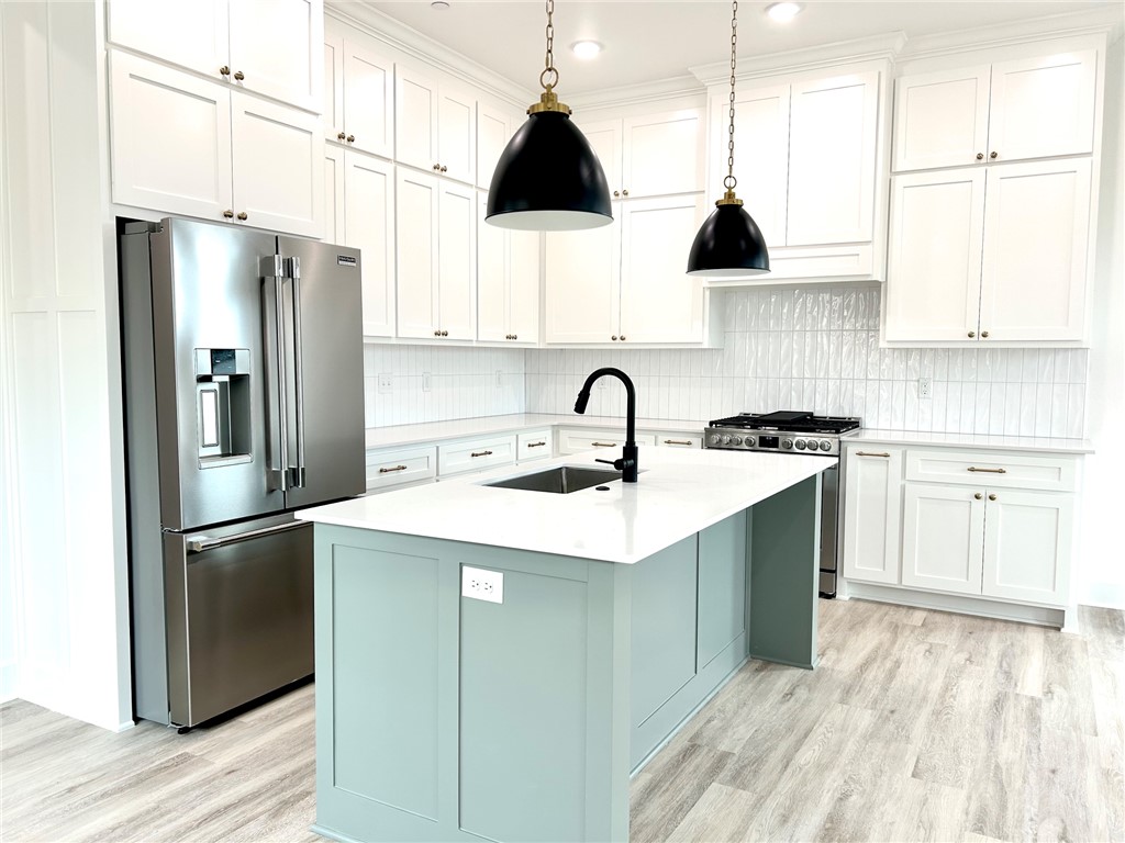 Village At Pinnacle Hills, The Rogers - Residential Lease