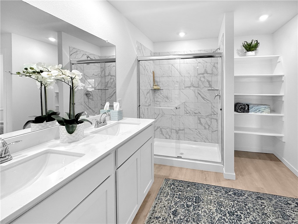 HUDSON HEIGHTS - Residential