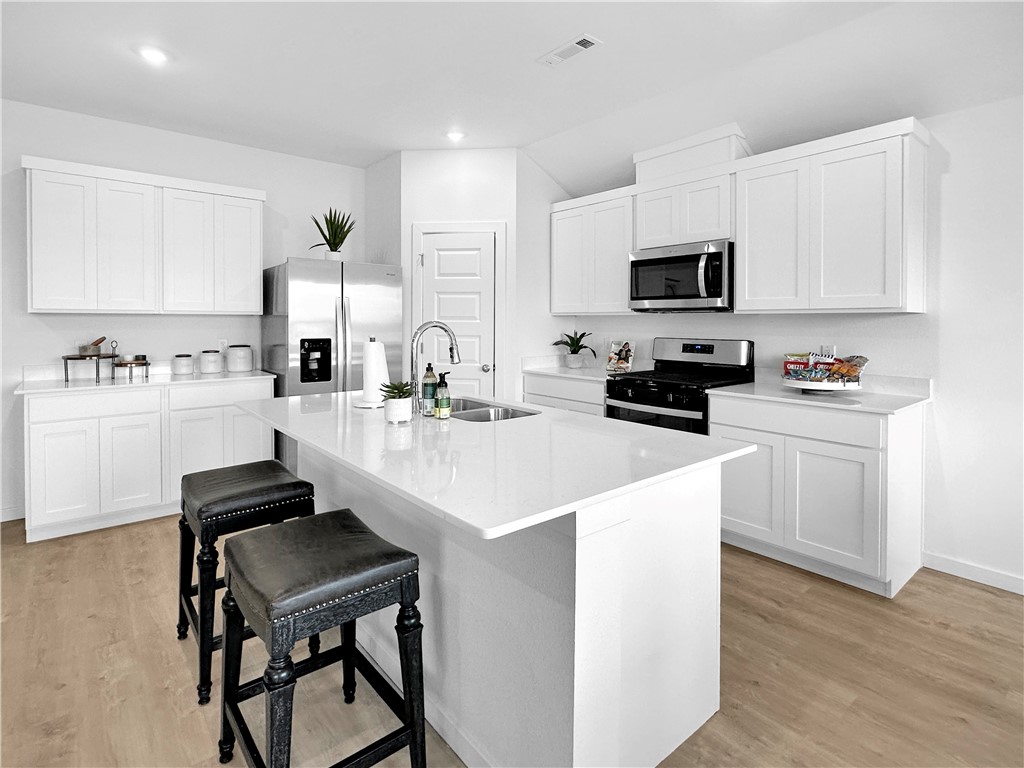 HUDSON HEIGHTS - Residential