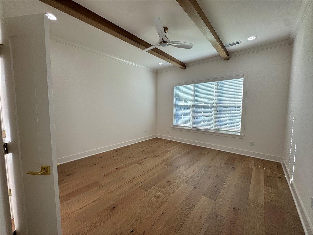 Crescent View - Residential