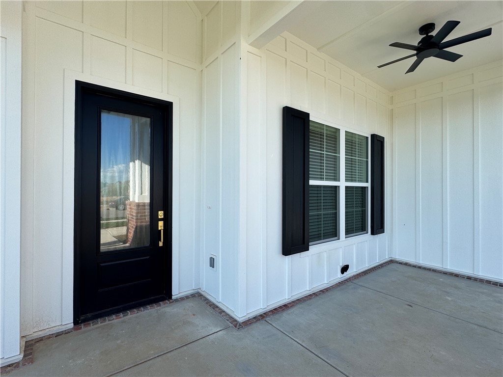 Crescent View - Residential