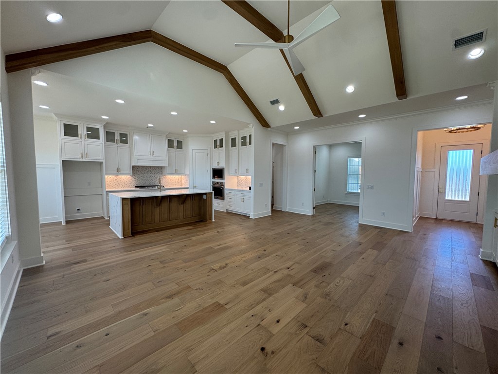 Crescent View - Residential