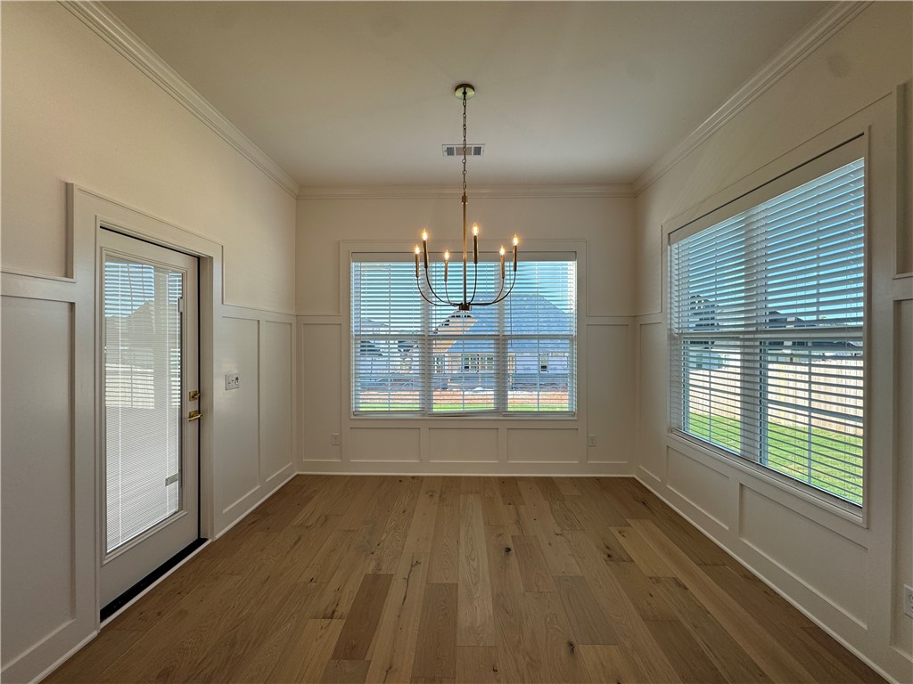 Crescent View - Residential