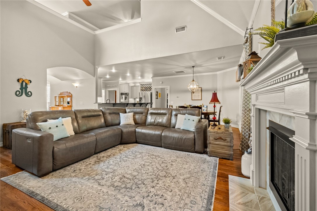 Lochmoor Club Sub Bentonville - Residential