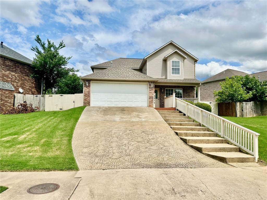 This well-maintained 4-bedroom, 2-bathroom home offers spacious living with walk-in closets and a large fenced backyard. Located near top shopping, dining, and entertainment, with quick access to I-49. Enjoy easy access to Walmart AMP, Pinnacle Hills Promenade, and local parks. **$250 non-refundable pet fee per pet.**30 lb weight limit.**